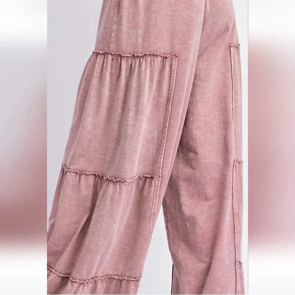 New Easel Mauve Pink Mineral Washed Tiered Pants - Picture 4 of 5